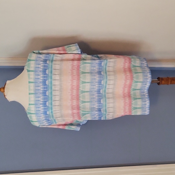 Alfred Dunner Woman Top 1X Pastel Summer Silver Studs Tee Scalloped Neck - Picture 4 of 5